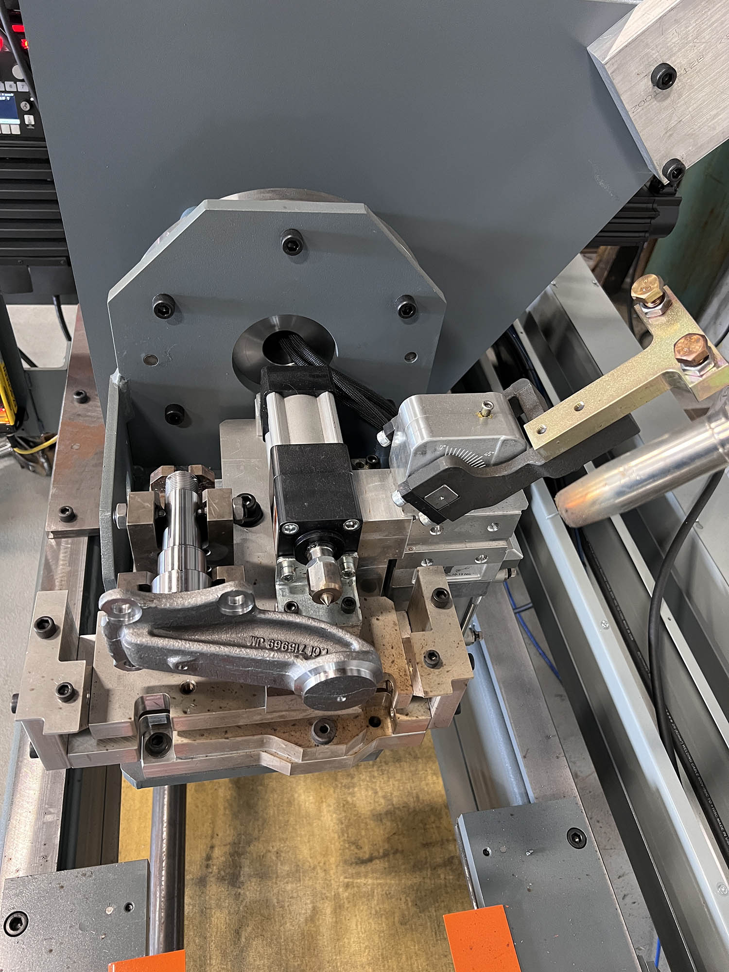 Automated clamp tooling